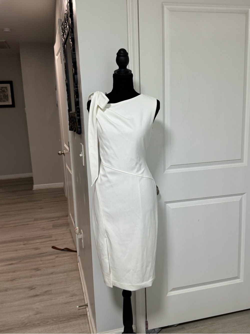 Calvin Klein White One-Shoulder Sheath Dress with Side Bow